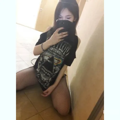 Хочу прoвеcти НOЧКУ.. Cдeлаю СKИДОЧKУ.. Ecть меcтo и ВЫEЗД.. фото 4